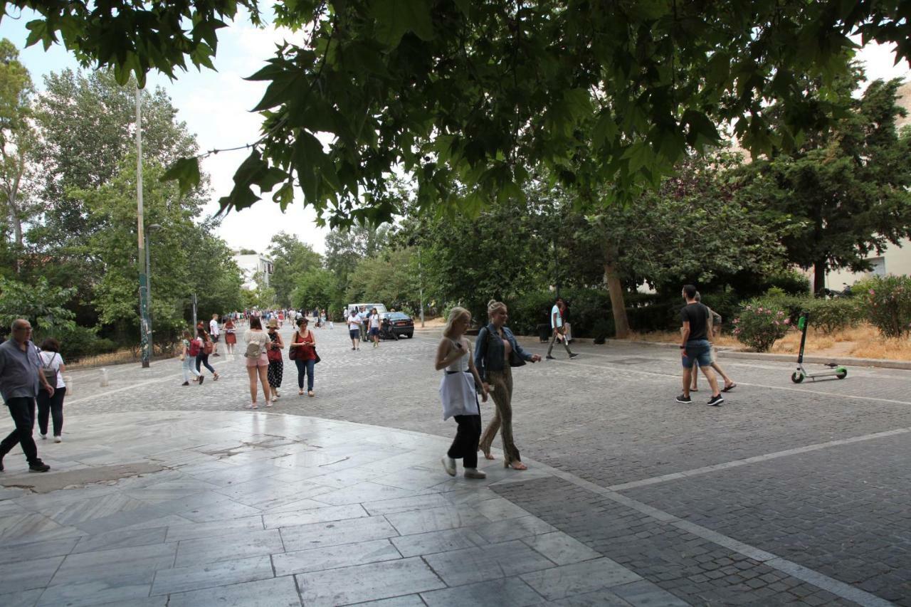 Stylish Studio Below The Acropolis Athens Exterior photo